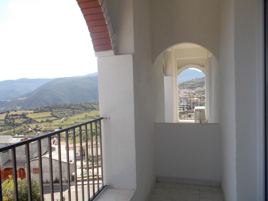 Sa 'E Jana Hotel Orgosolo Exterior photo